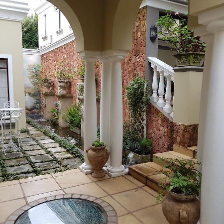 Villa Lugano Guesthouse Johannesburg Exterior photo