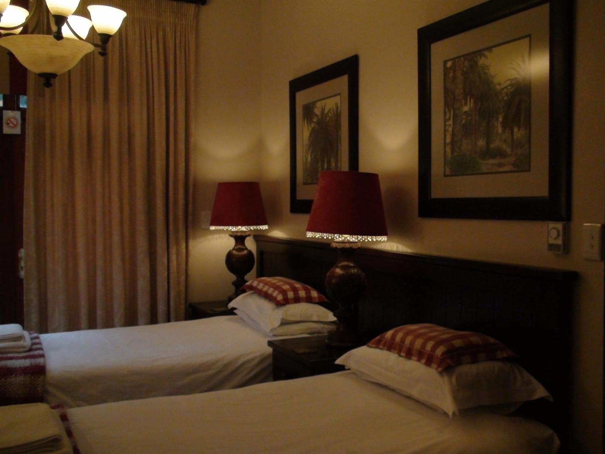 Villa Lugano Guesthouse Johannesburg Exterior photo