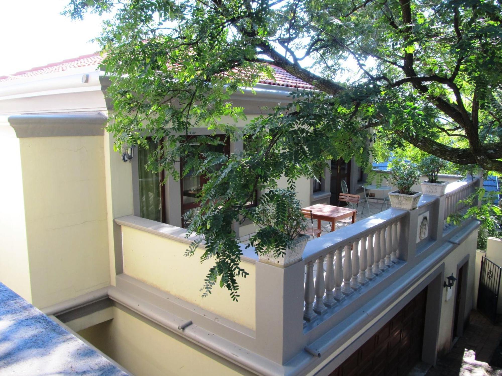 Villa Lugano Guesthouse Johannesburg Exterior photo
