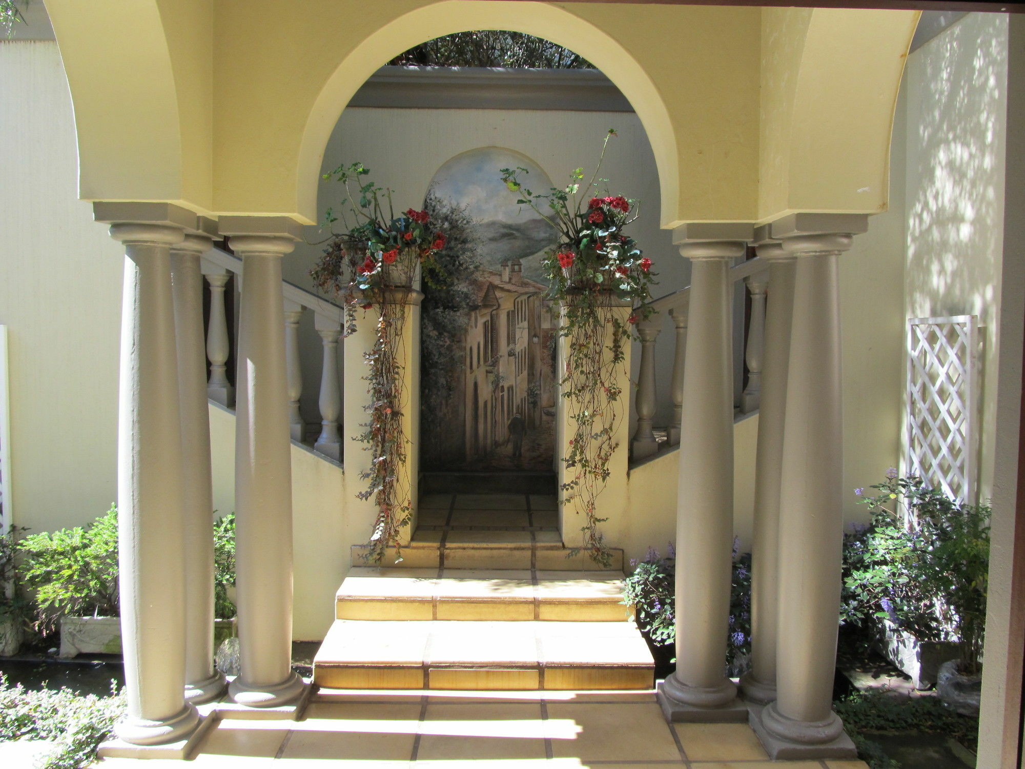 Villa Lugano Guesthouse Johannesburg Exterior photo