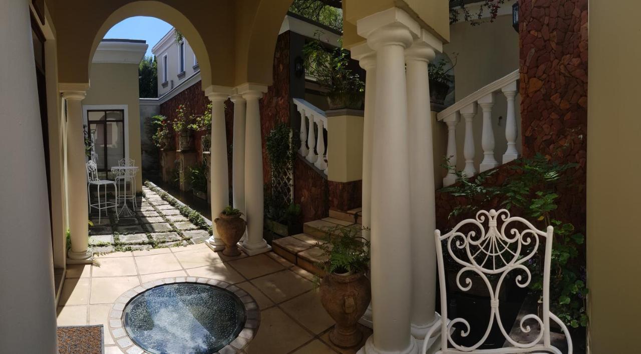 Villa Lugano Guesthouse Johannesburg Exterior photo